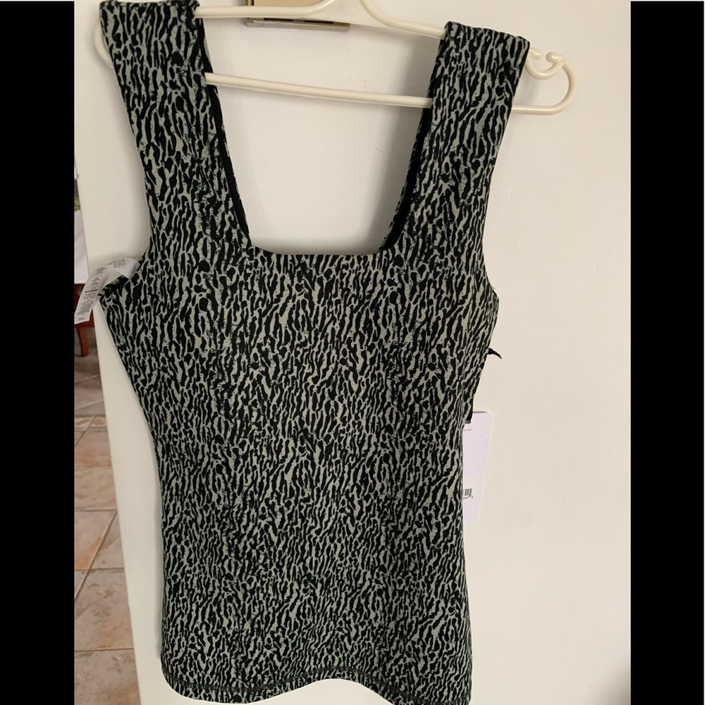 Varley NWOT athletic tank top animal print size XS